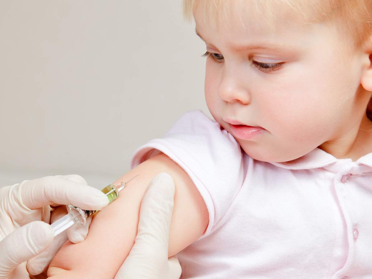 Прививка от гепатита В для детей