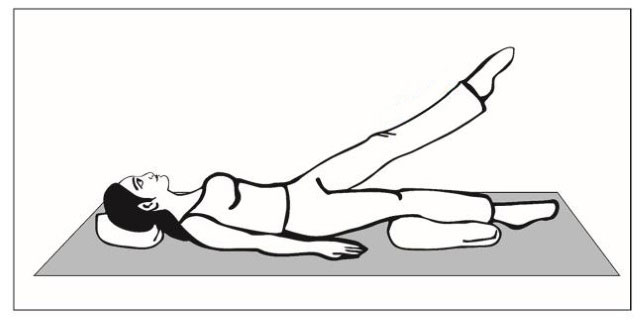 поочередное поднимание ног из положения лежа на спине