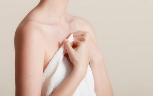 Тубулярная грудь: причины, определение, симптомы, корректировка, что делать, операция
