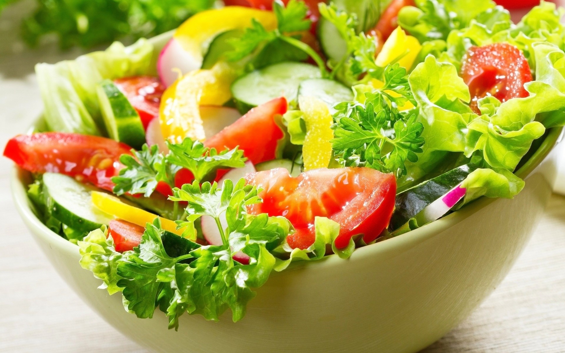 Овощной салат в меню на неделю при желтухе