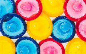 Презервативы разных цветов